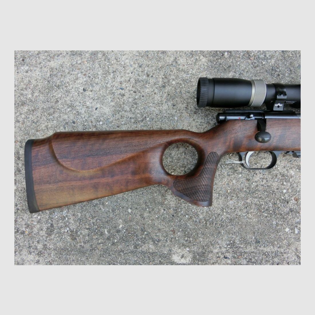 Anschütz HW66 Thumbhole