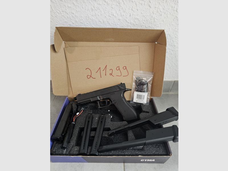 Cyma CM.131A Pistole