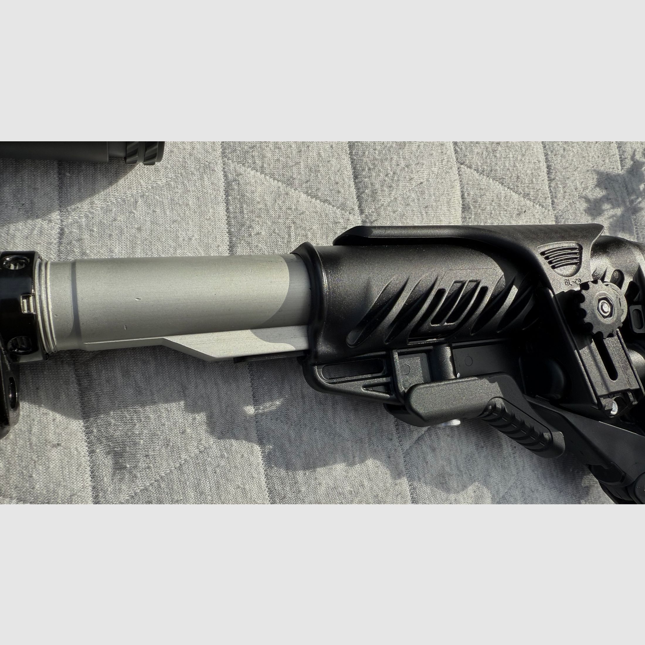 Tipppmann M4-22 Elite Red Line .22lr 16"  mit ZF 2,5-15x50 und Hipertouch  Competition 