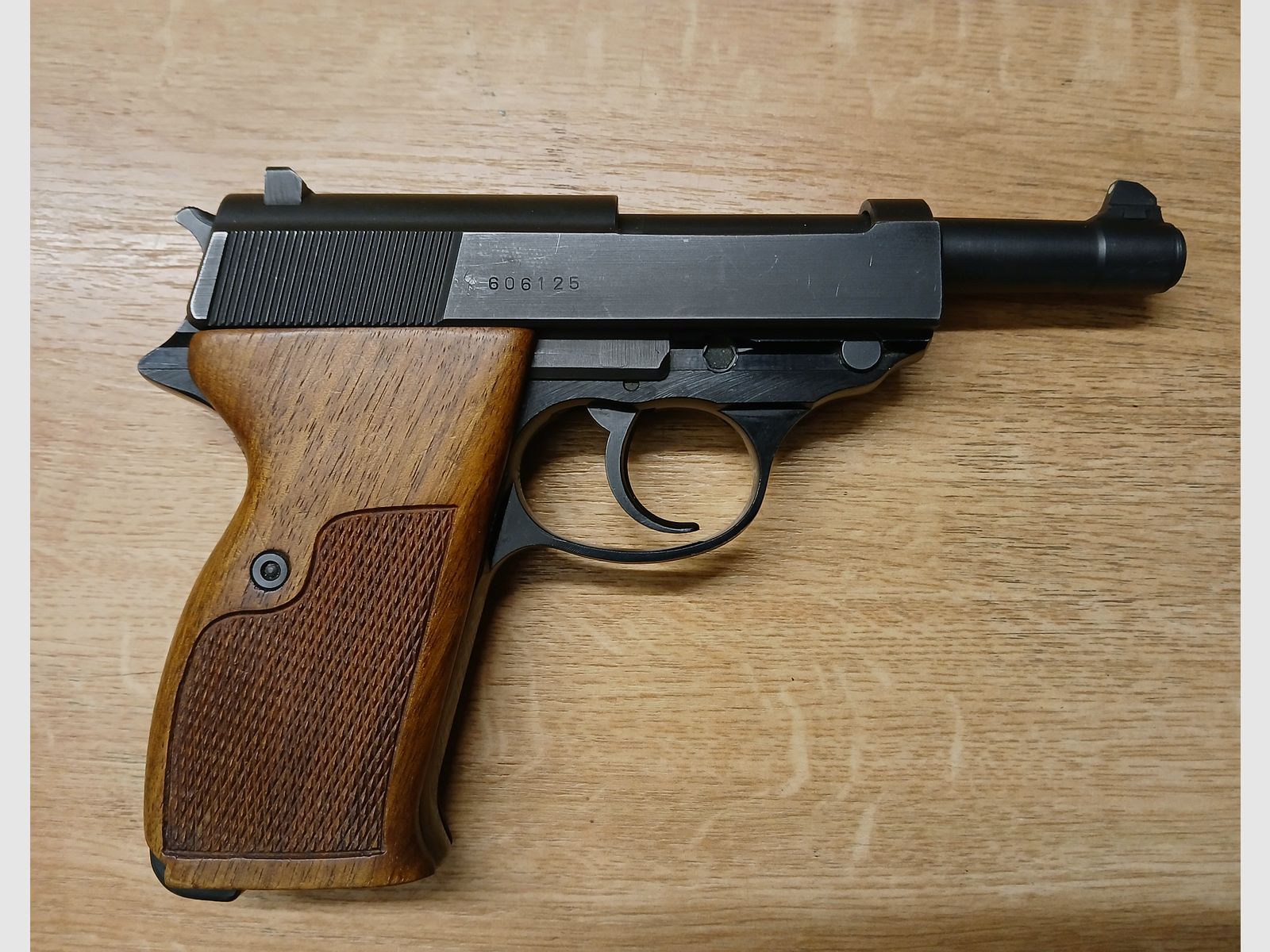 Walther P4 9mm Luger
