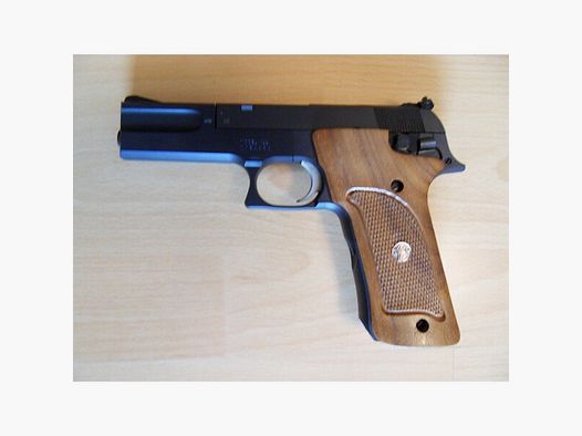 Smith & Wesson 422