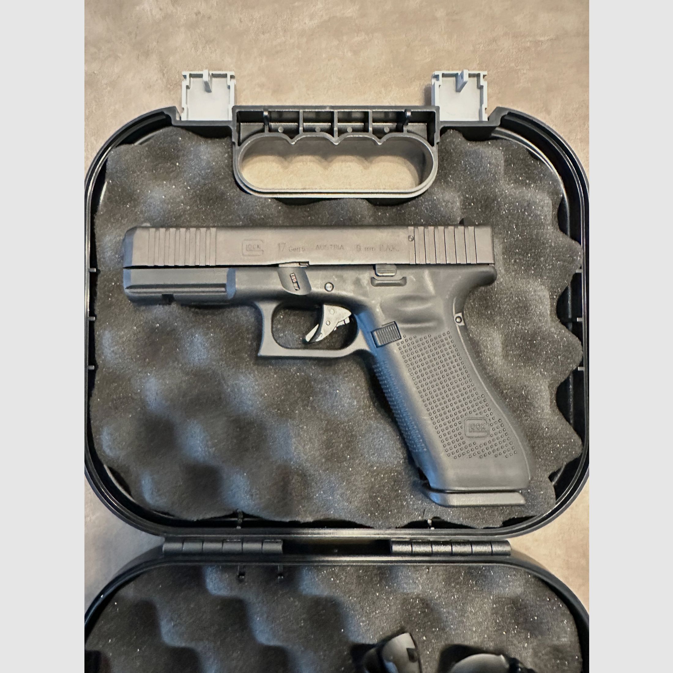 GLOCK G17 Gen5 SV 9 mm P.A.K., imagen 3 de 4
