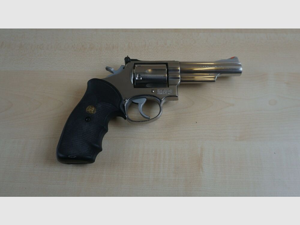 Smith & Wesson 66-2
