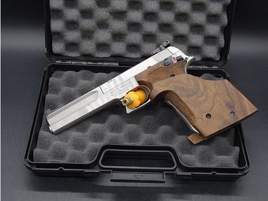 Smith & Wesson 2206 TGT Champion kaliber .22lr 2206 TGT Champion