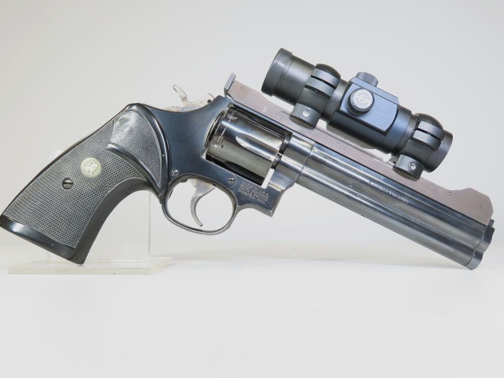 Smith & Wesson 586 - 2