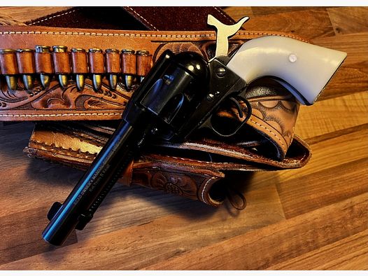 Weihrauch Western Single Action (SAA) Revolver mit der PTB 788 mit weißen Griffschalen