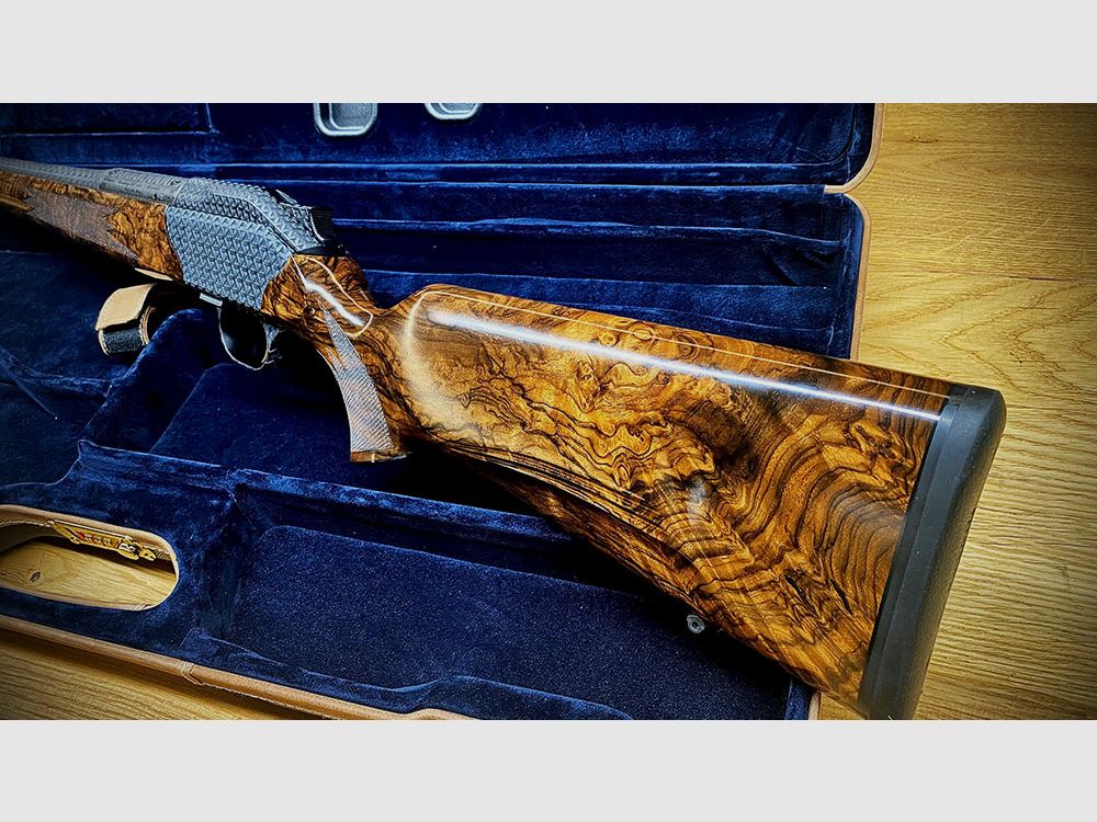 Blaser R8 Custom Grade 2 / HK 10 / Abzug vergoldet / .308 Win / Volltexturierung / TRAUMWAFFE