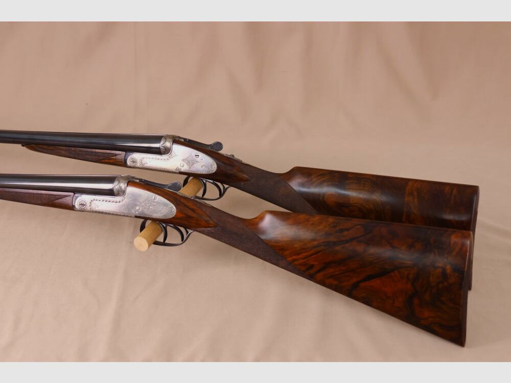 AYA - Aguirre y Aranzabal "Pair" Side Lock Shotguns / manufactured according to the specifications of Augustinus von Papen!!