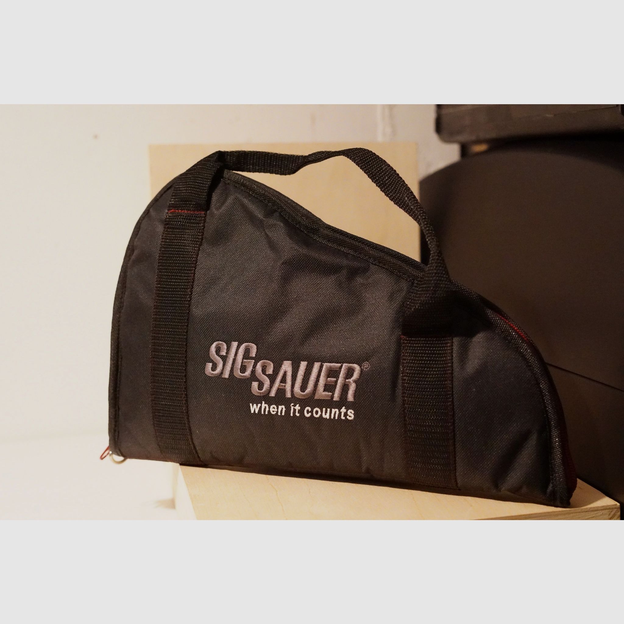 Perfekter Einstieg in die 9mm-Disziplin — Sig Sauer P226 LDC II + .22 + Mantis | 1.499 €