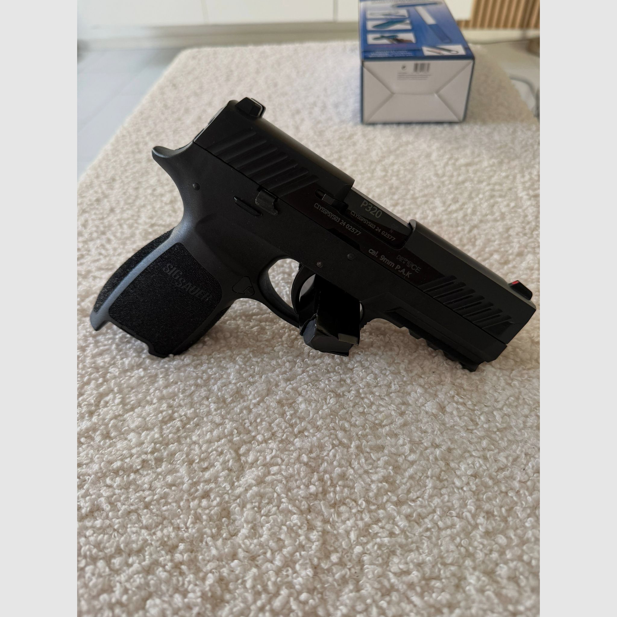 Pistola de alarma Sig Sauer P320 calibre 9mm P.A.K