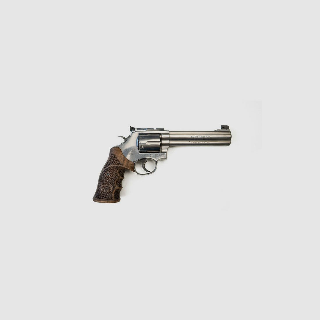 Smith & Wesson 686 Pilum, 6