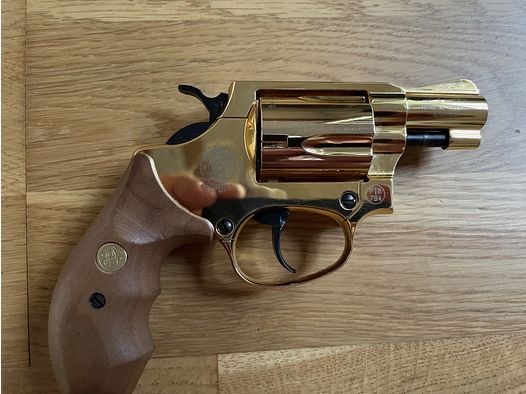 Smith & Wesson Schreckschuss Revolver Chiefs Special vergoldet 9mm R