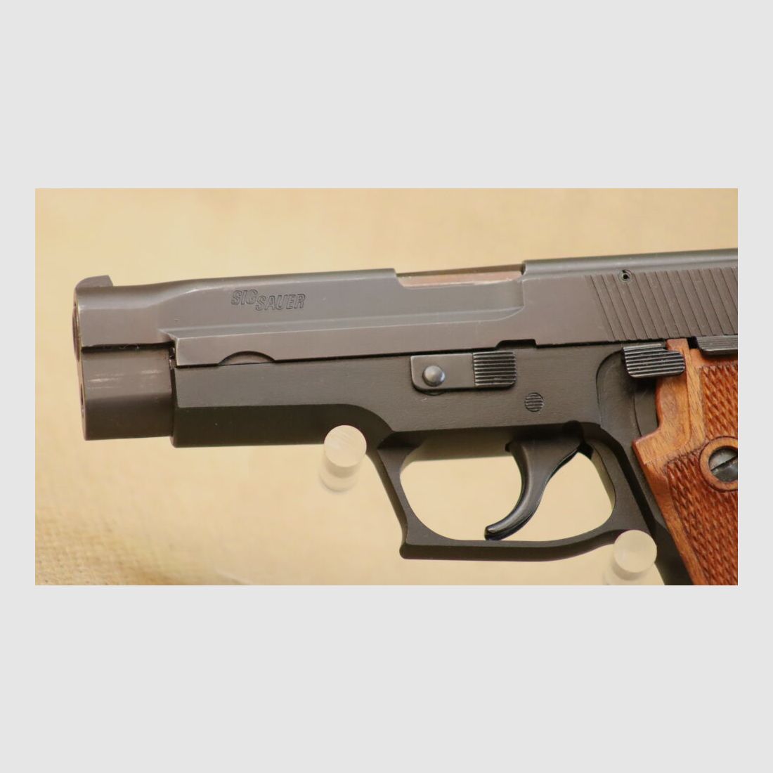SIG Sauer P220 9mm Luger