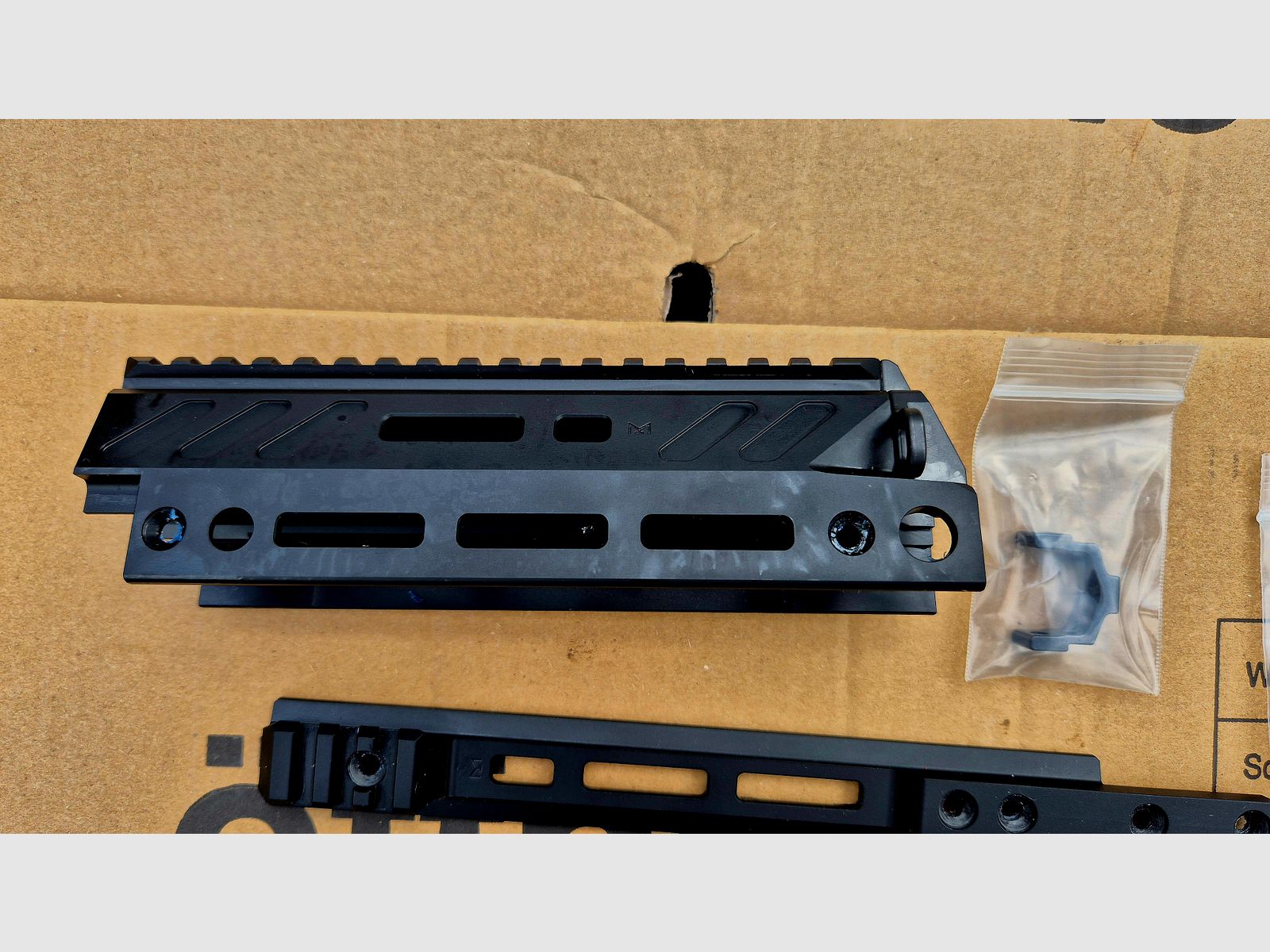 CZ Bren 2 original guardia de mano .223