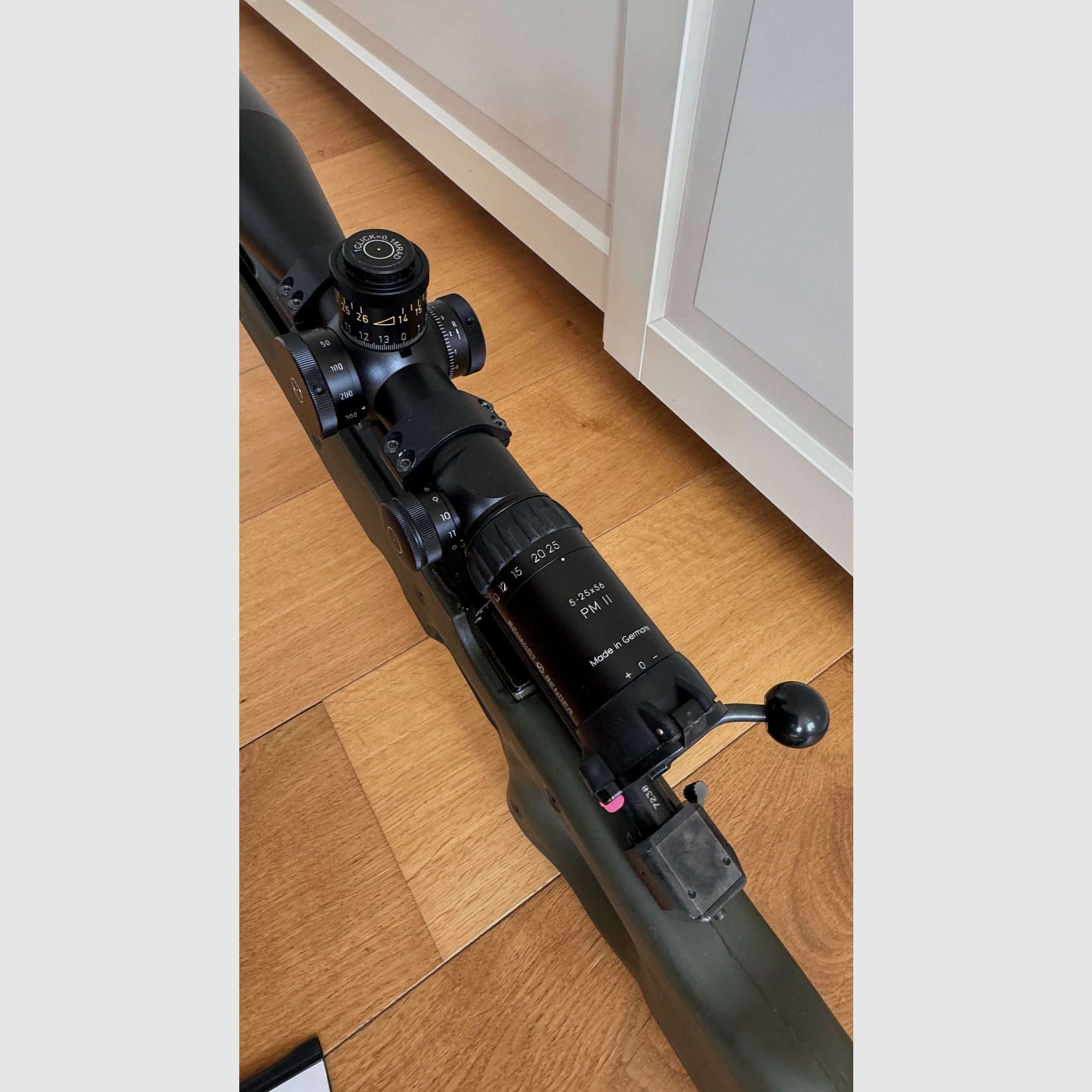 Accuracy International AW L96A1 G22 Arctic Warfare Sammlerwaffe nummerngleich AI