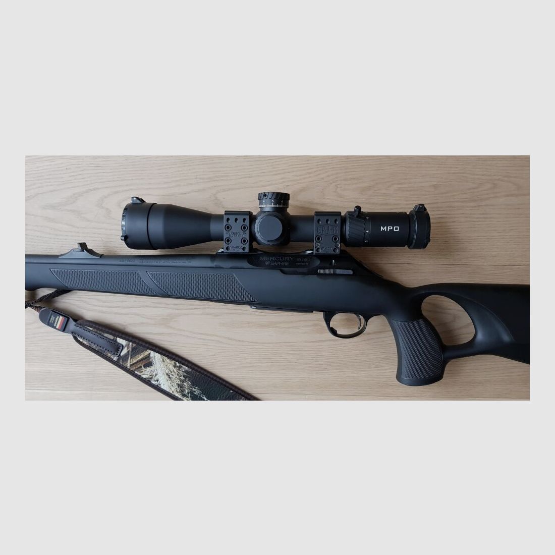 Sabatti SAPHIRE Thumbhole (hole stock)