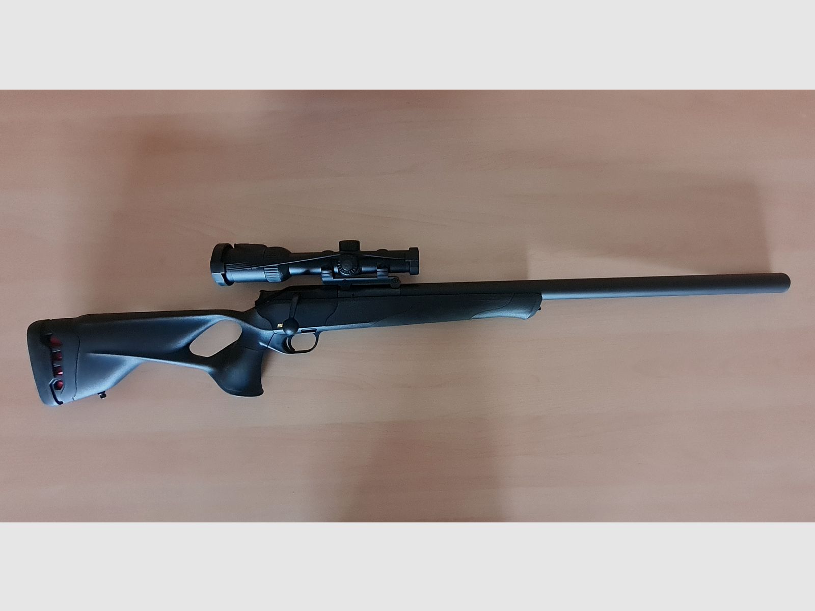 Blaser R8 Ulimate Silence Calibre 8,5x55