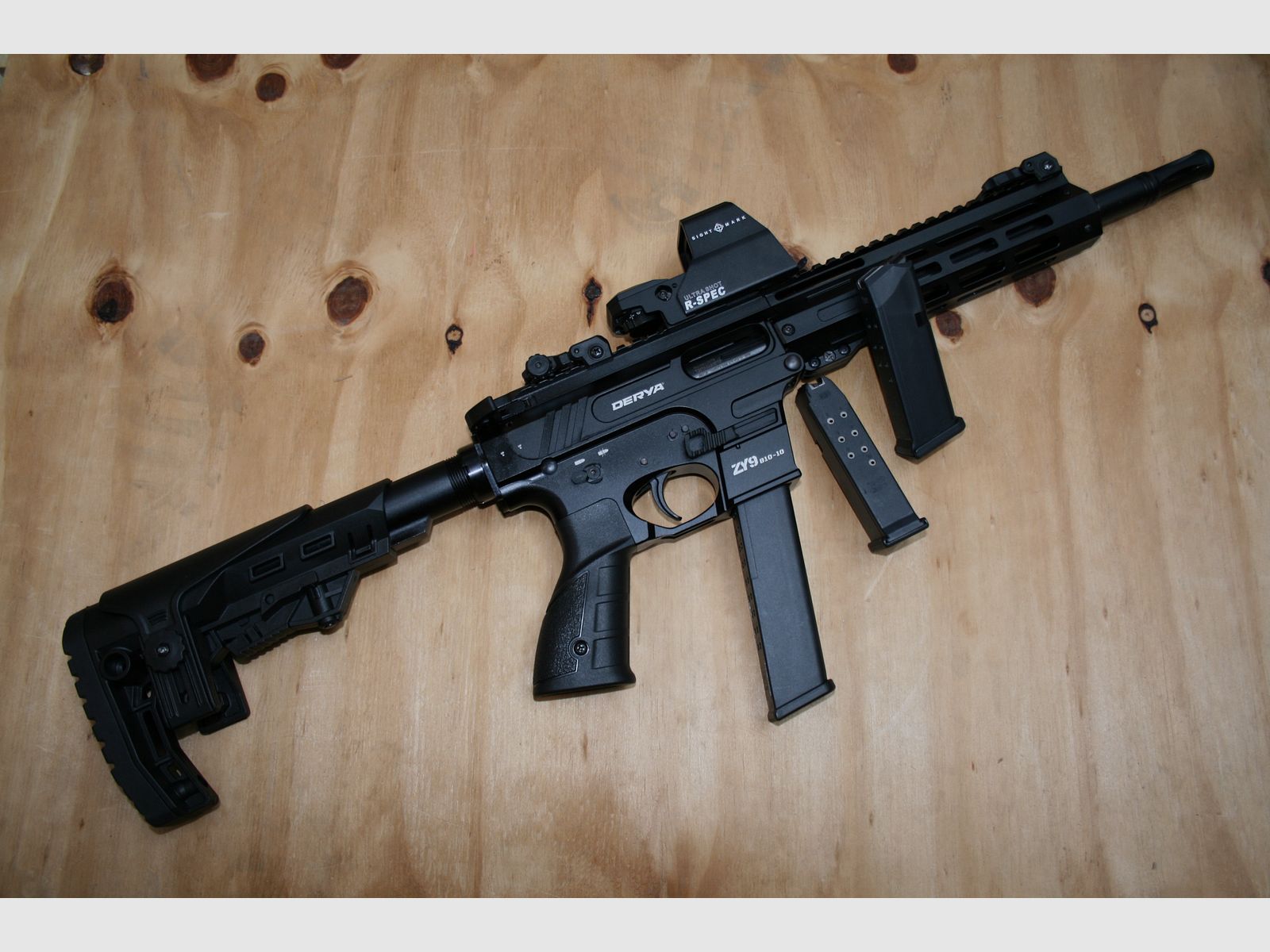 Kit DERYA ZY9 B10-10 cal.9 mm 10 pouces, Chargeurs, Optique, Munitions…, image 1 sur 8