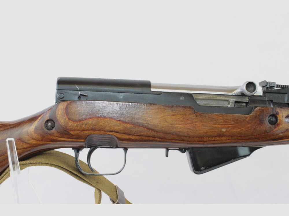 Rifle semiautomático TOZ SKS 45 - 7,62x39
