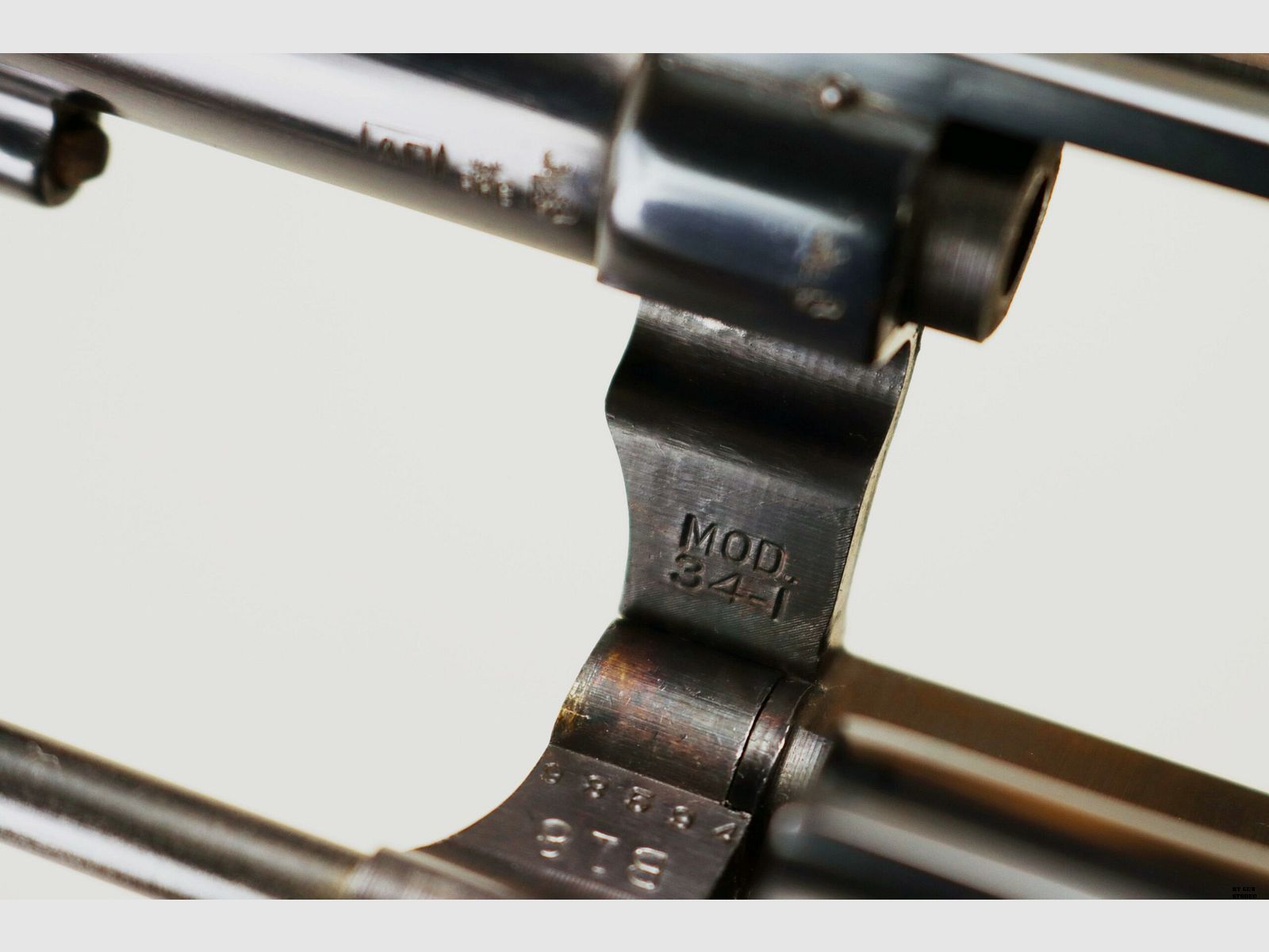 Revolver Smith & Wesson mod. 34-1 cal. 22 LR n° de série M100233, image 11 sur 14