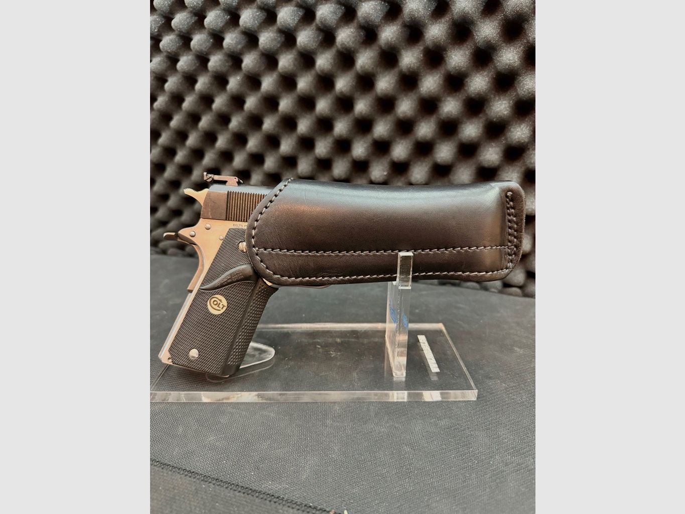 Brian C. Foster belt holster, quick-draw holster, CZ75, 1911, pistols without rail.