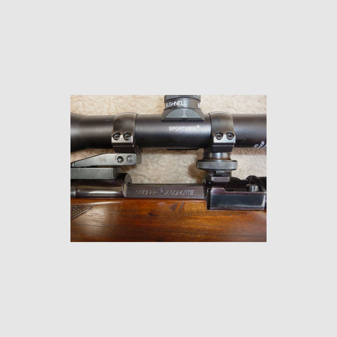 Mini Mauser Modèle Suhler Jagdhütte : Cal. .223 Rem., Longueur du canon env. 50 cm, Montage pivotant, ZF Bushnell 3-9x40 Abs. Duplex