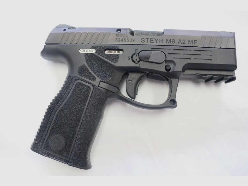 Steyr M9-A2 MF, image 1 of 2