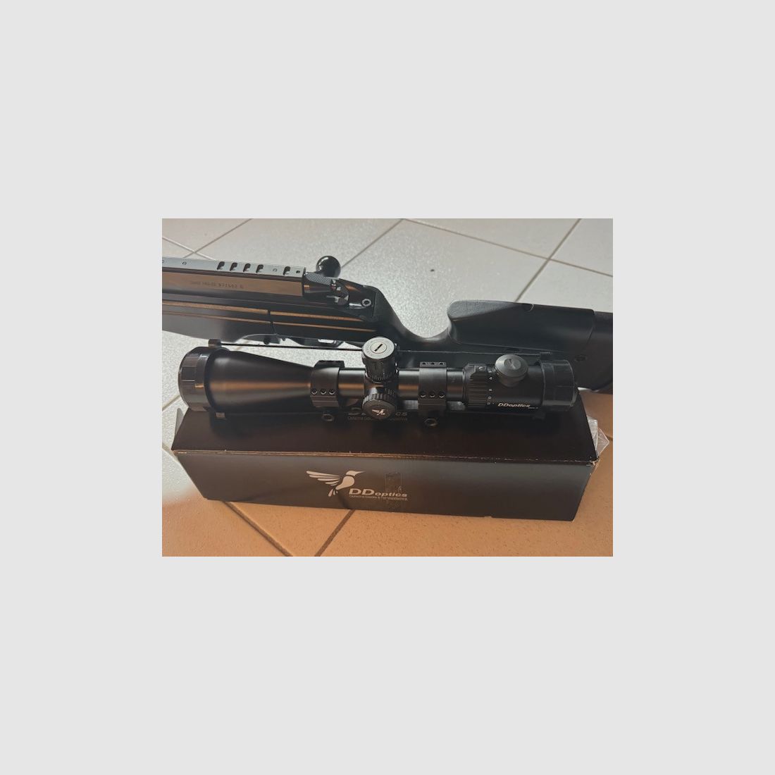 Sako TRG 22 carabina a ripetizione con ottica DD, Nachtfalke Gen. III 5-30x50 HDX