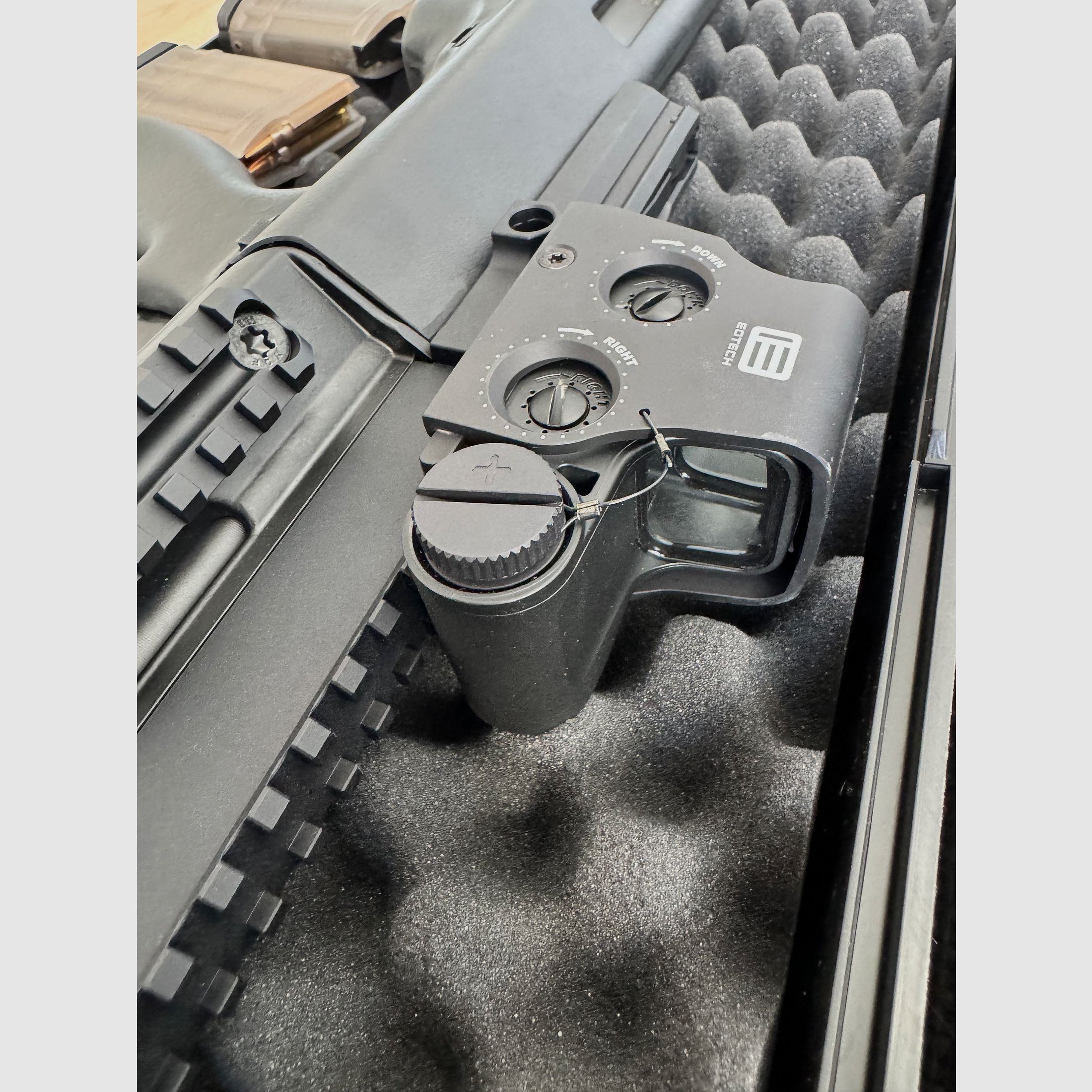 Steyr AUG-Z A3 S.W.A.T. incl EOTECH XPS2-0 & Streamlight TLR RM2