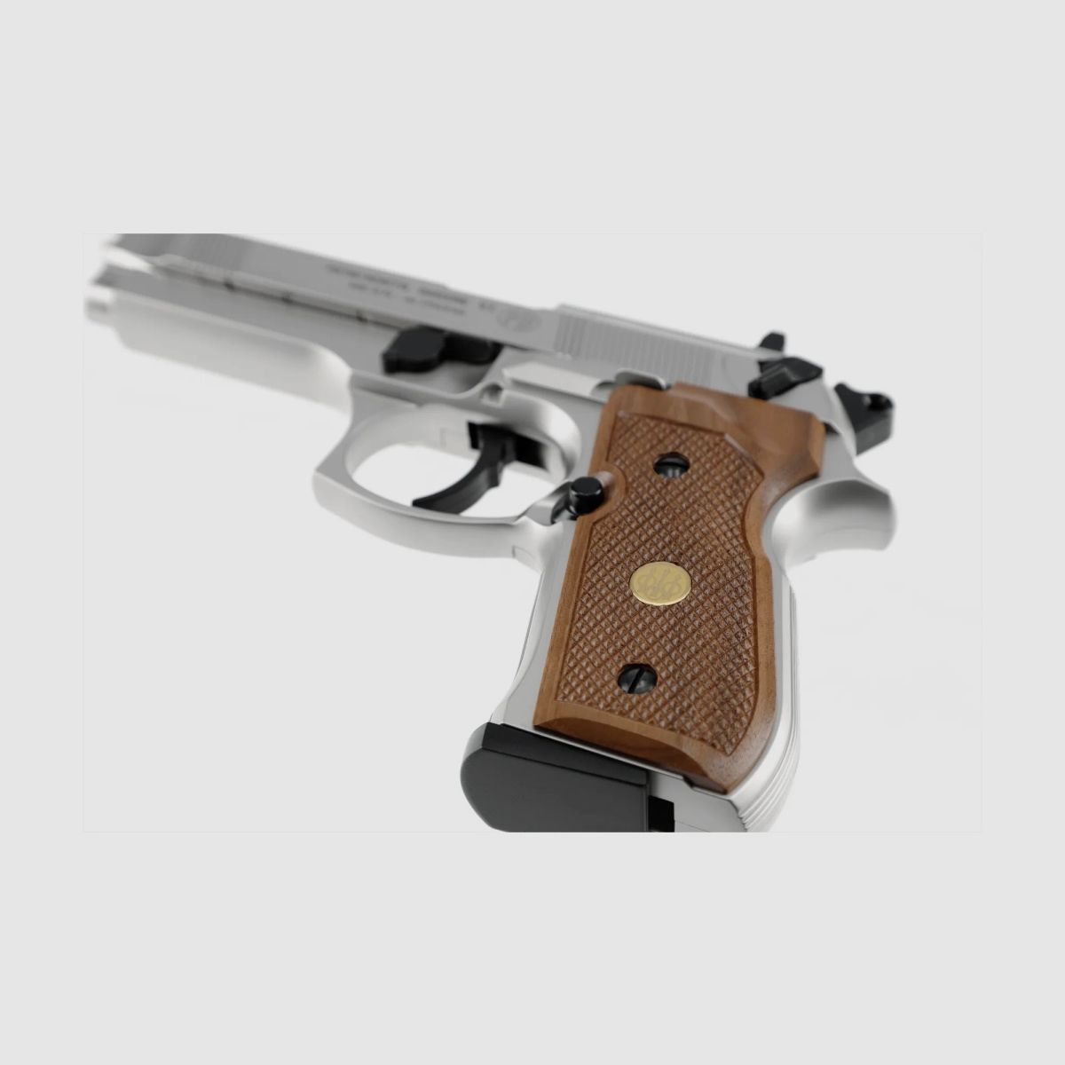 PISTOLA DE AIRE COMPRIMIDO BERETTA M92 FS CO2 4,5mm Diabolo < 4,0 J Níquel