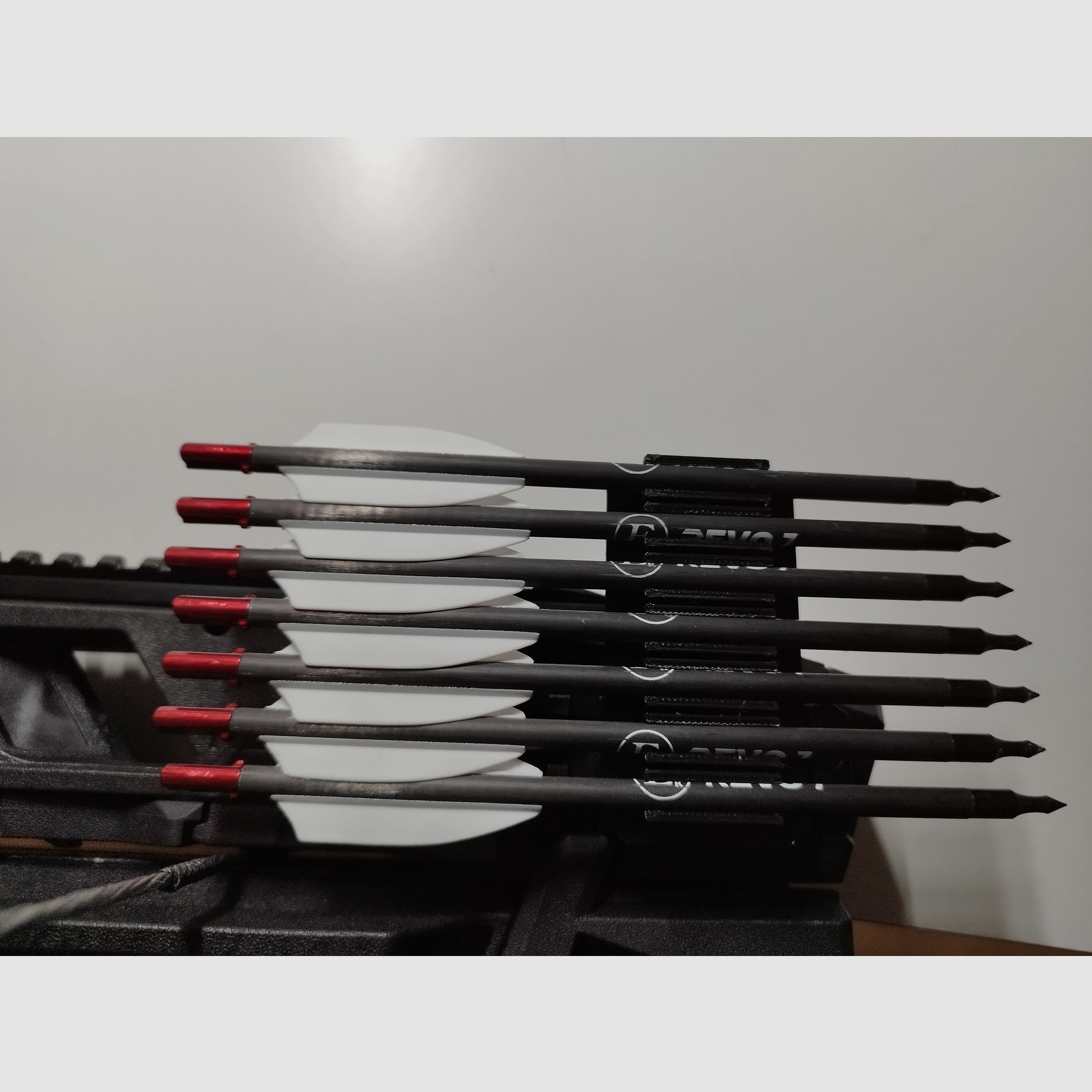 EK Archery Revo 7 12 Zubehör