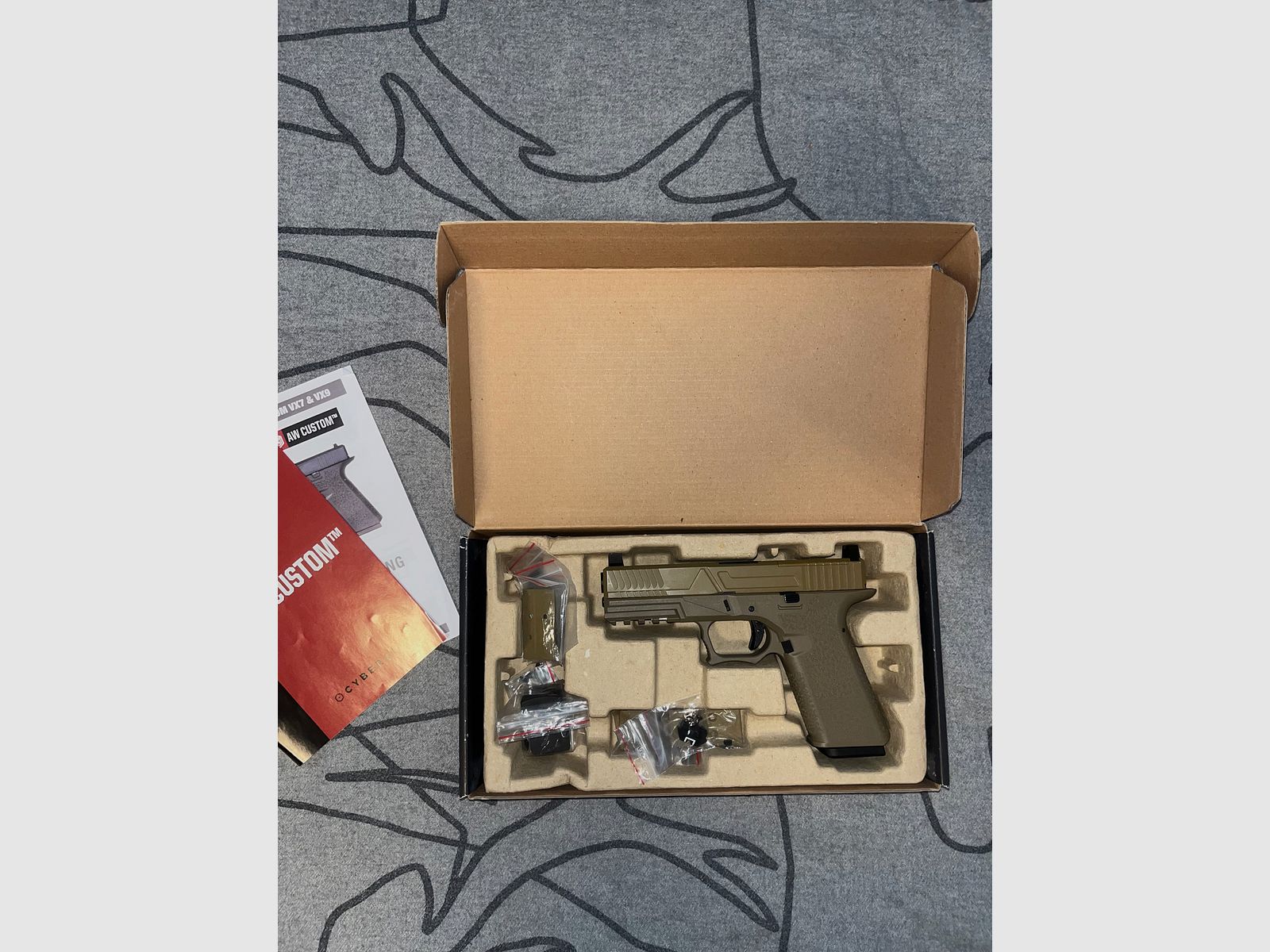 AWC VX7301 mit Metallschlitten GBB 6mm BB Flat Dark Earth