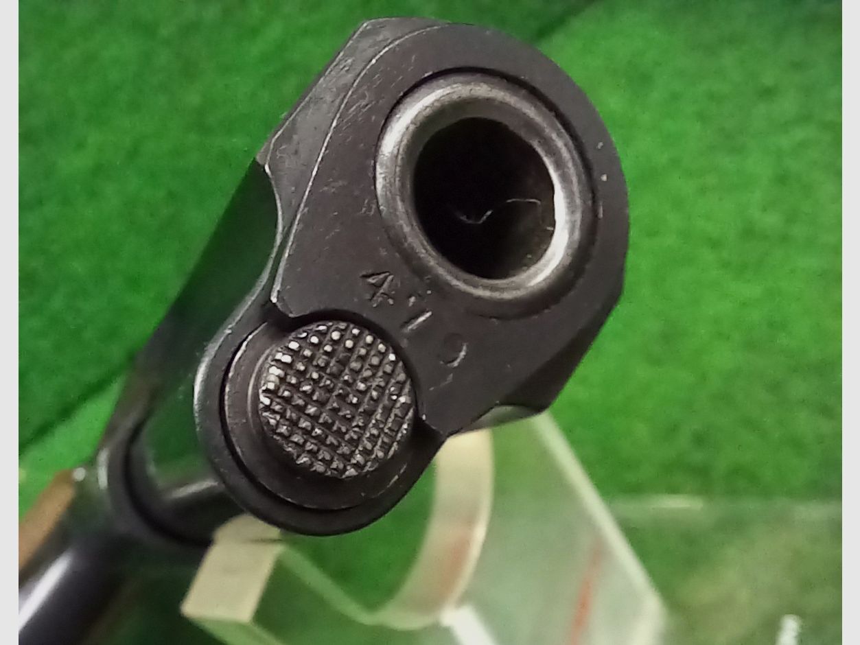 Star B Polizei Niedersachsen 9mm Luge. Patrone 08