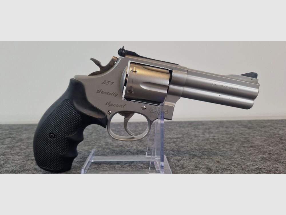 Smith & Wesson Revolver S&W Model 686-4 Security Special .357 Magnum