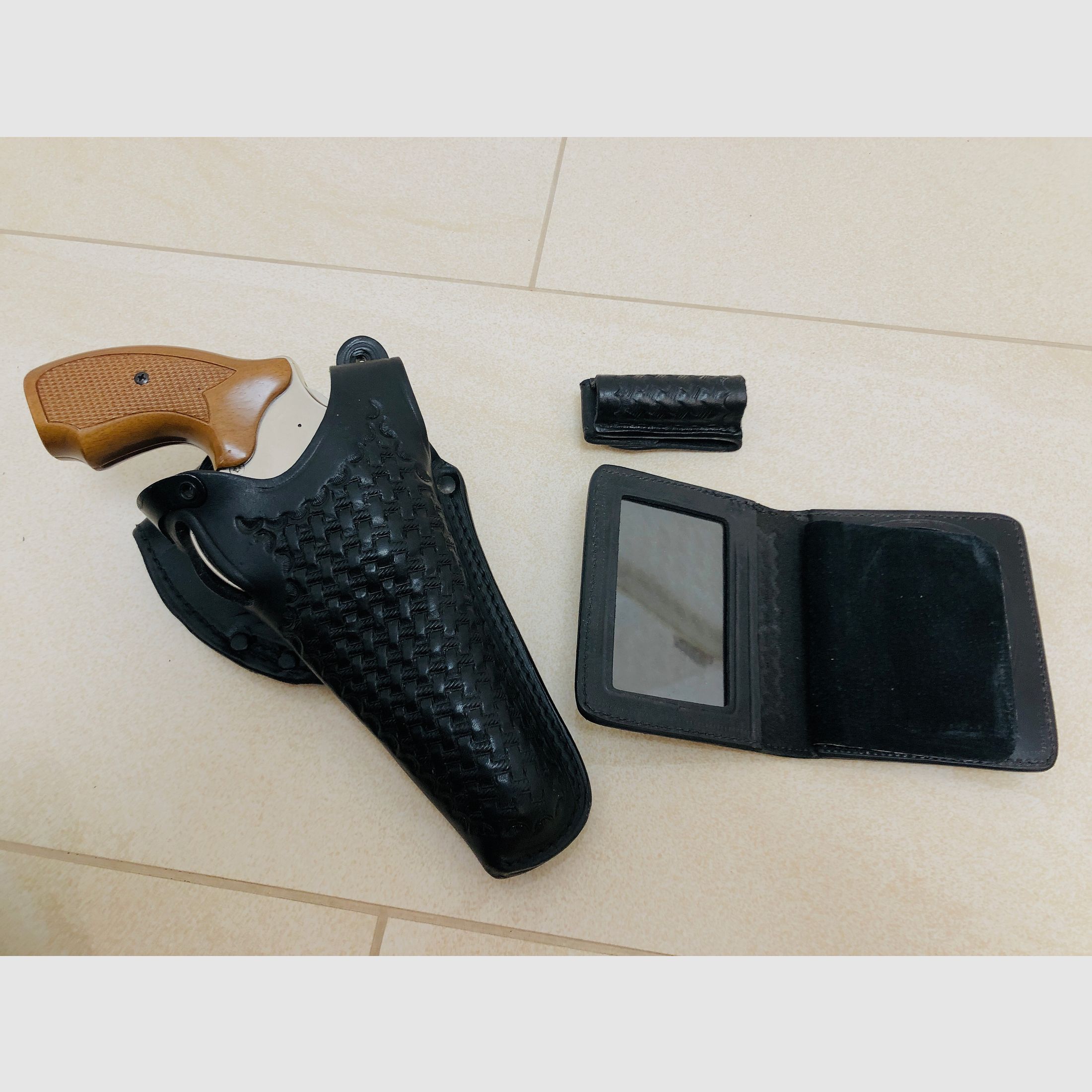 ••• Holster policyjny Bucheimer US + etui + latarka holsterska do rewolweru •••