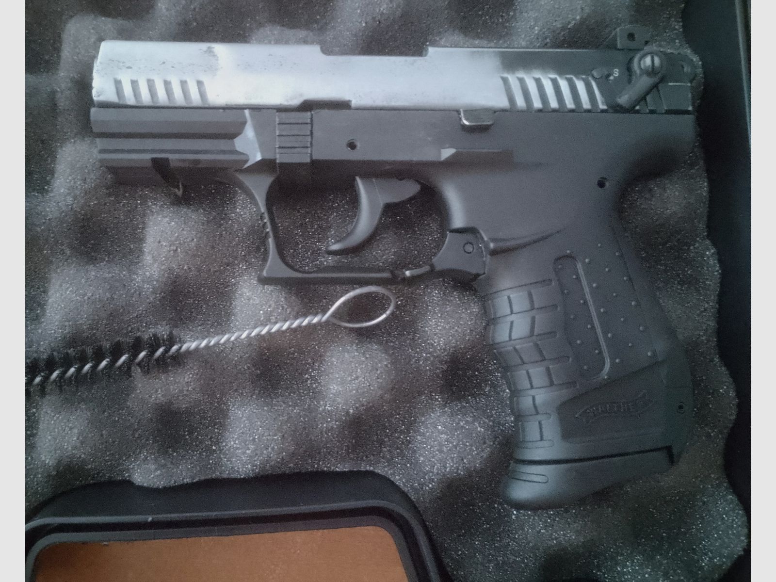 Walther P22 im PTB 778, Schreckschuss cal. 9mm PAK mit Verpackung!