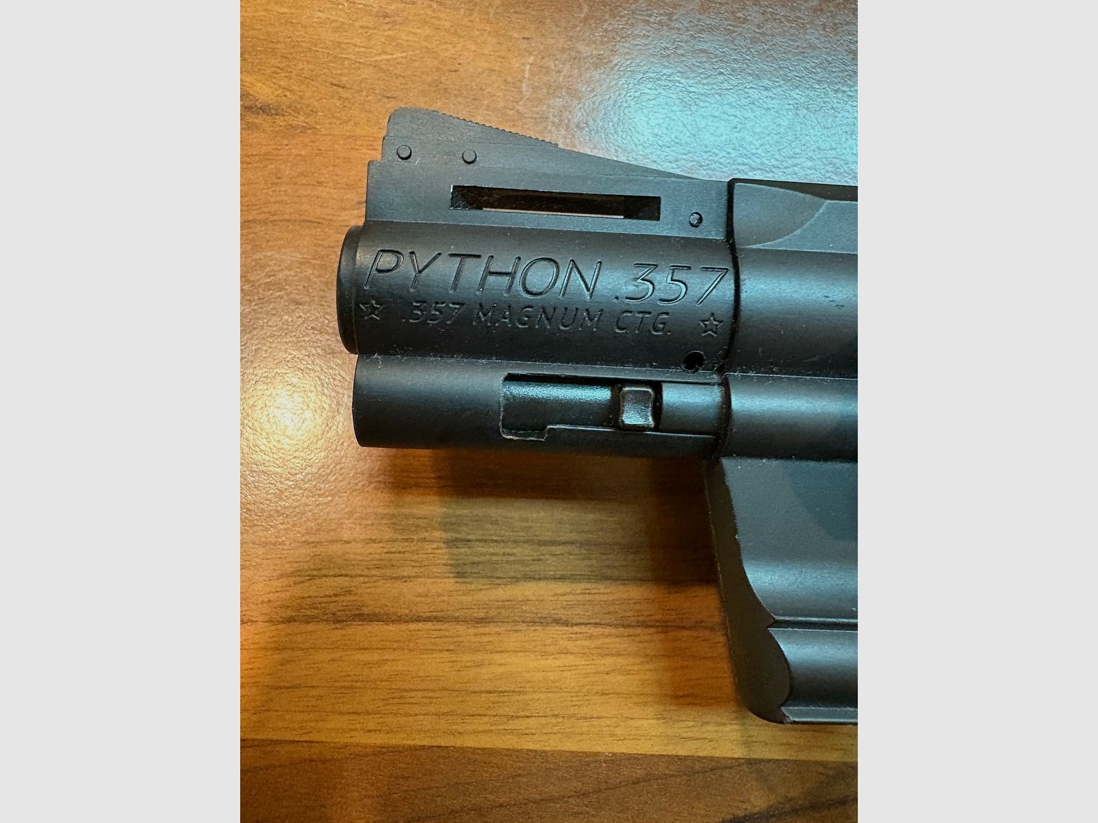 Colt Python .357 BB rifle
