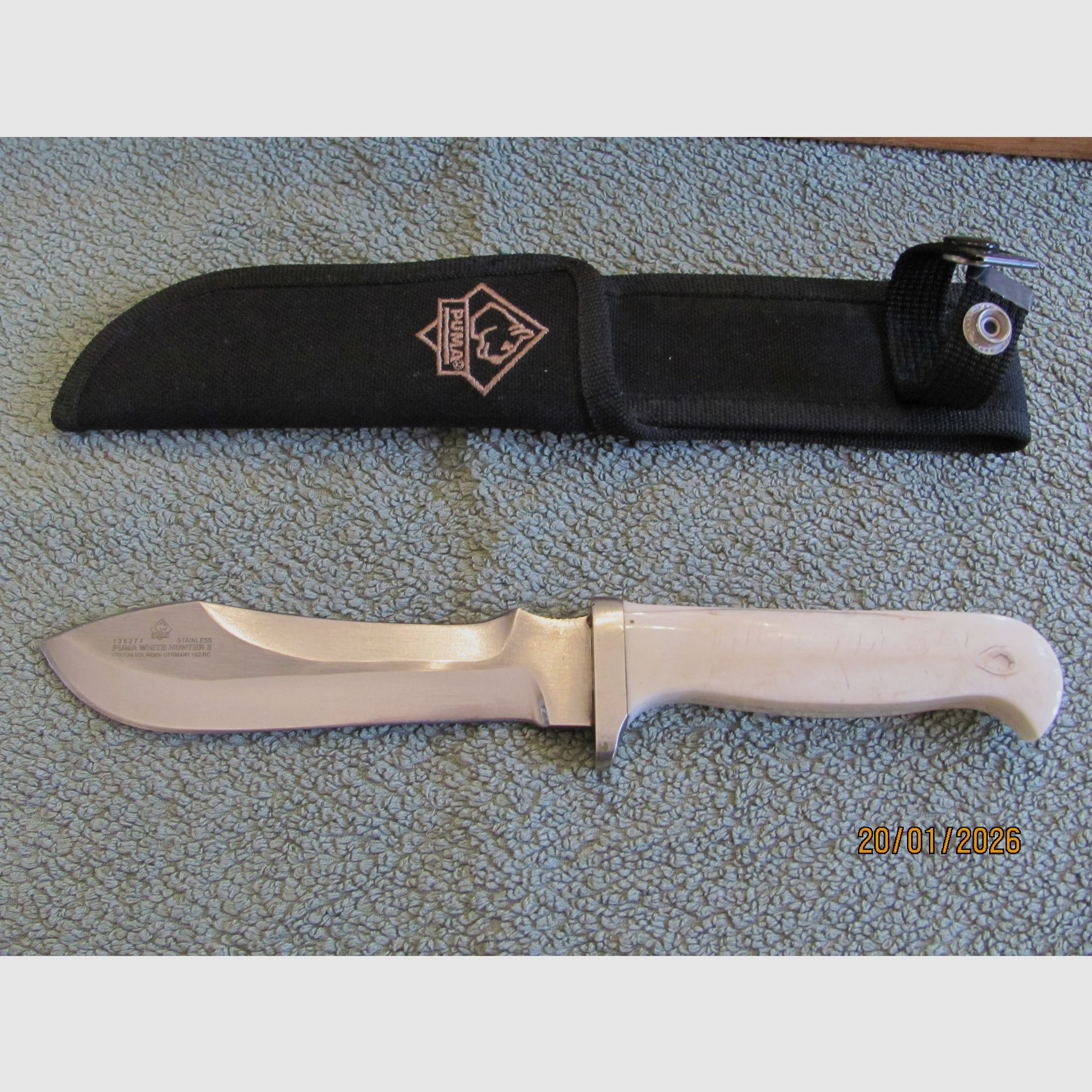 Original Puma White Hunter avec une poignée en os faite à la main - PIÈCE UNIQUE !