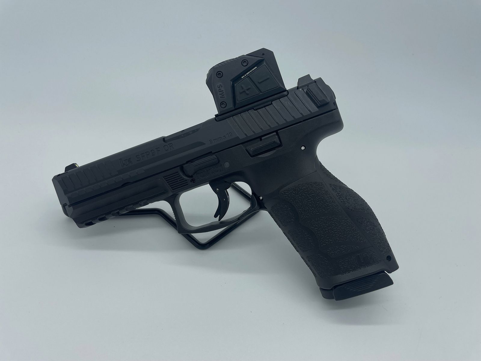 H&K SFP9F A1 with Steiner MPS 2.0 *New* Caliber 9mmLuger, image 2 of 5