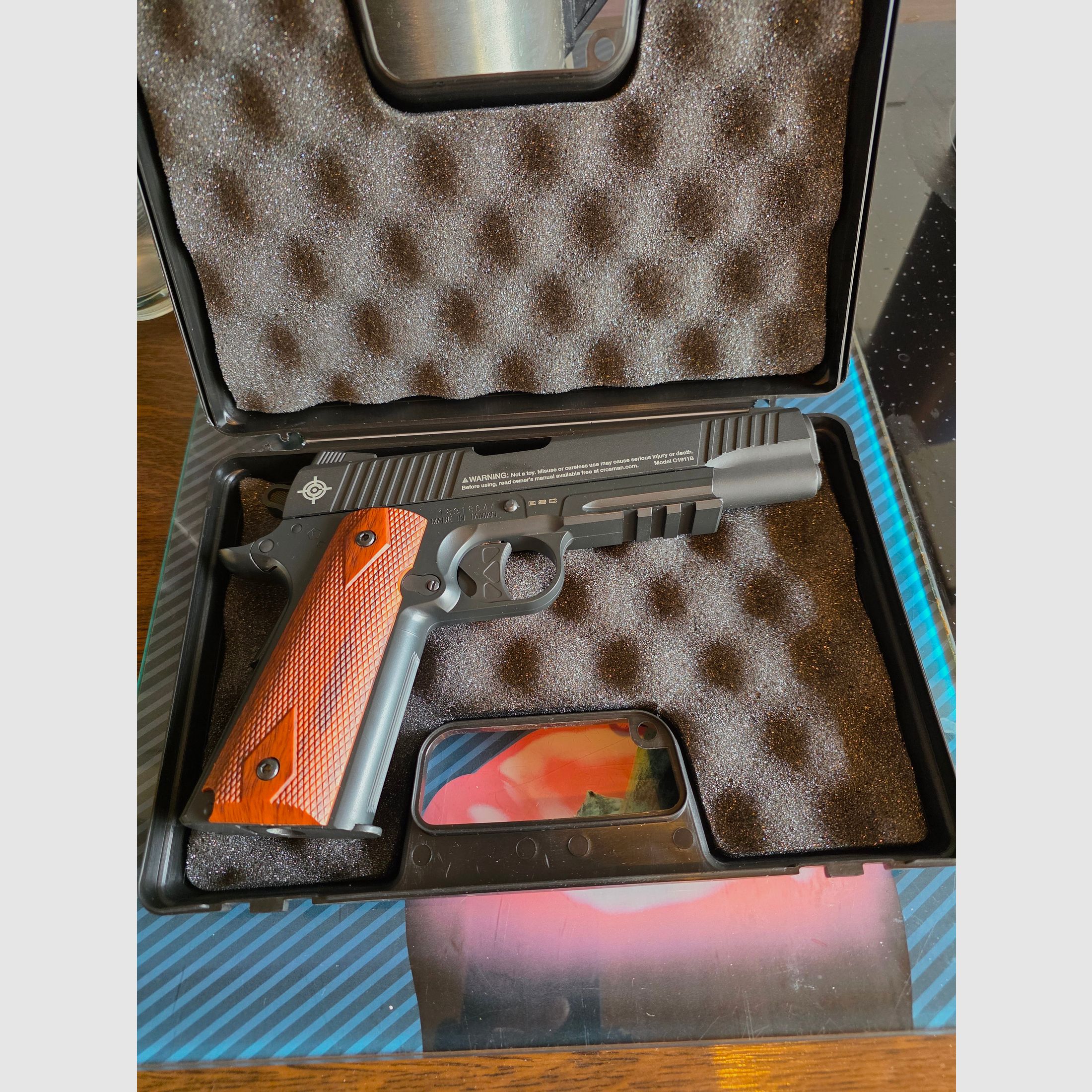 Crossman 1911 CO2 4,5 mm