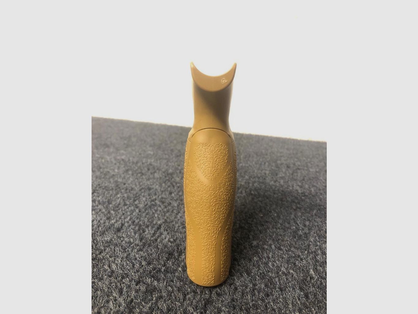 HK Adaptive Battle Grip grip sand color/RAL8000 - NEW - Heckler & Koch Mr223 Mr308 HK416 HK417 HK433 HK437 G95k KSK Ar15