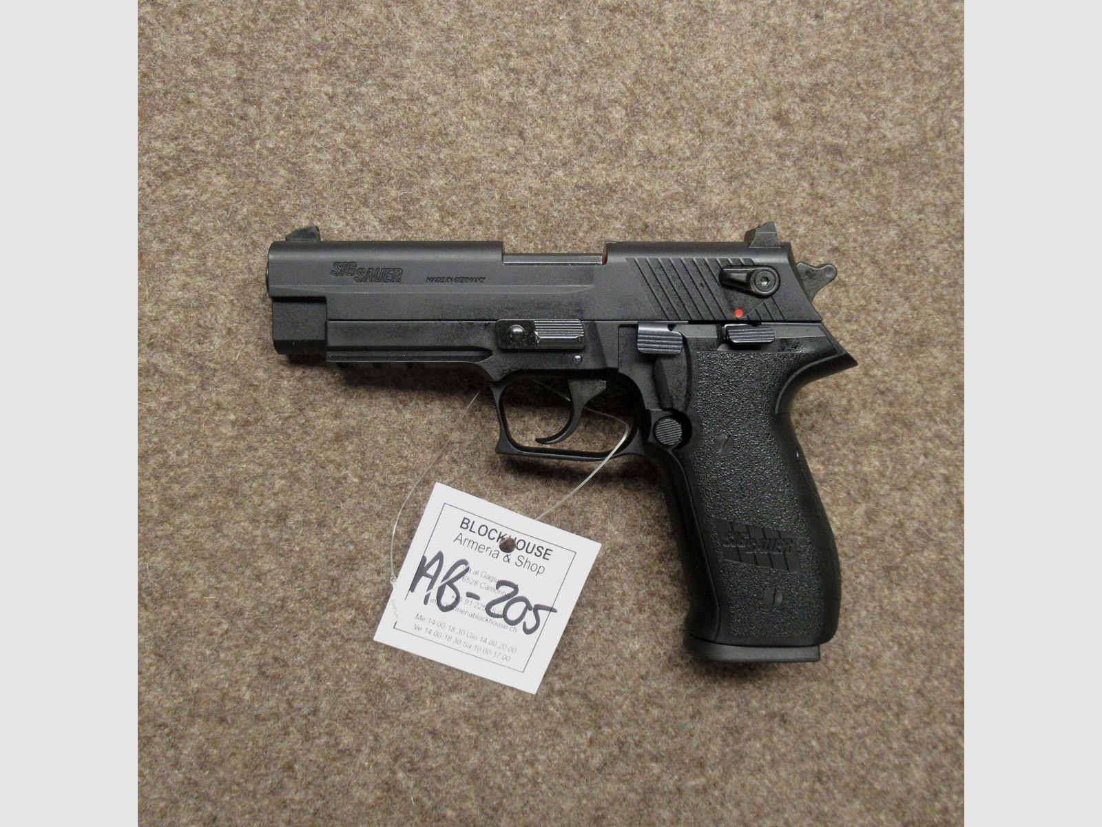 AB-205 Pistole SIG SAUER Mod. Mosquito Kal. .22lr, Bild 2 von 3