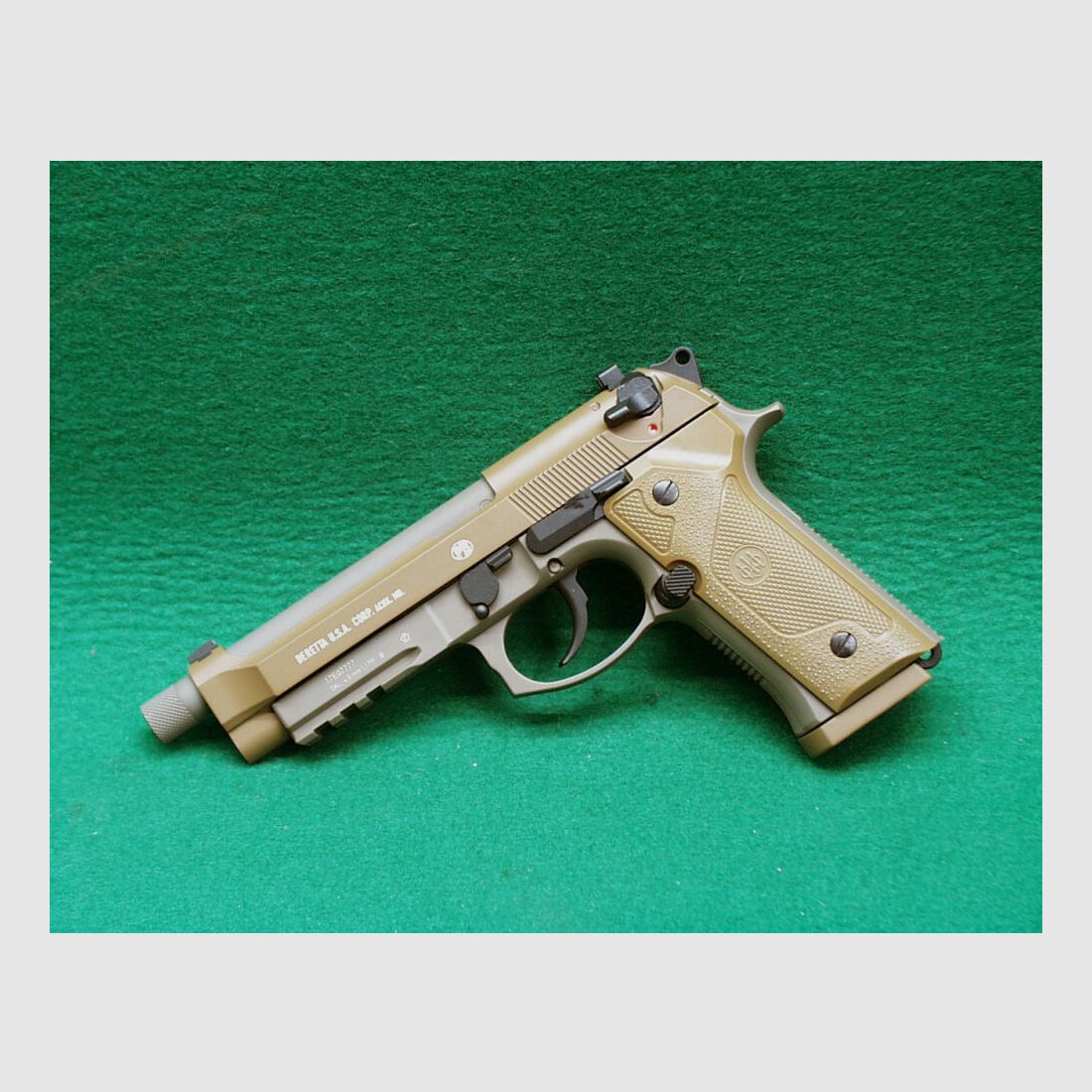 Umarex Beretta M9A3 FDE CO2 Pistole, Bild 1 von 4