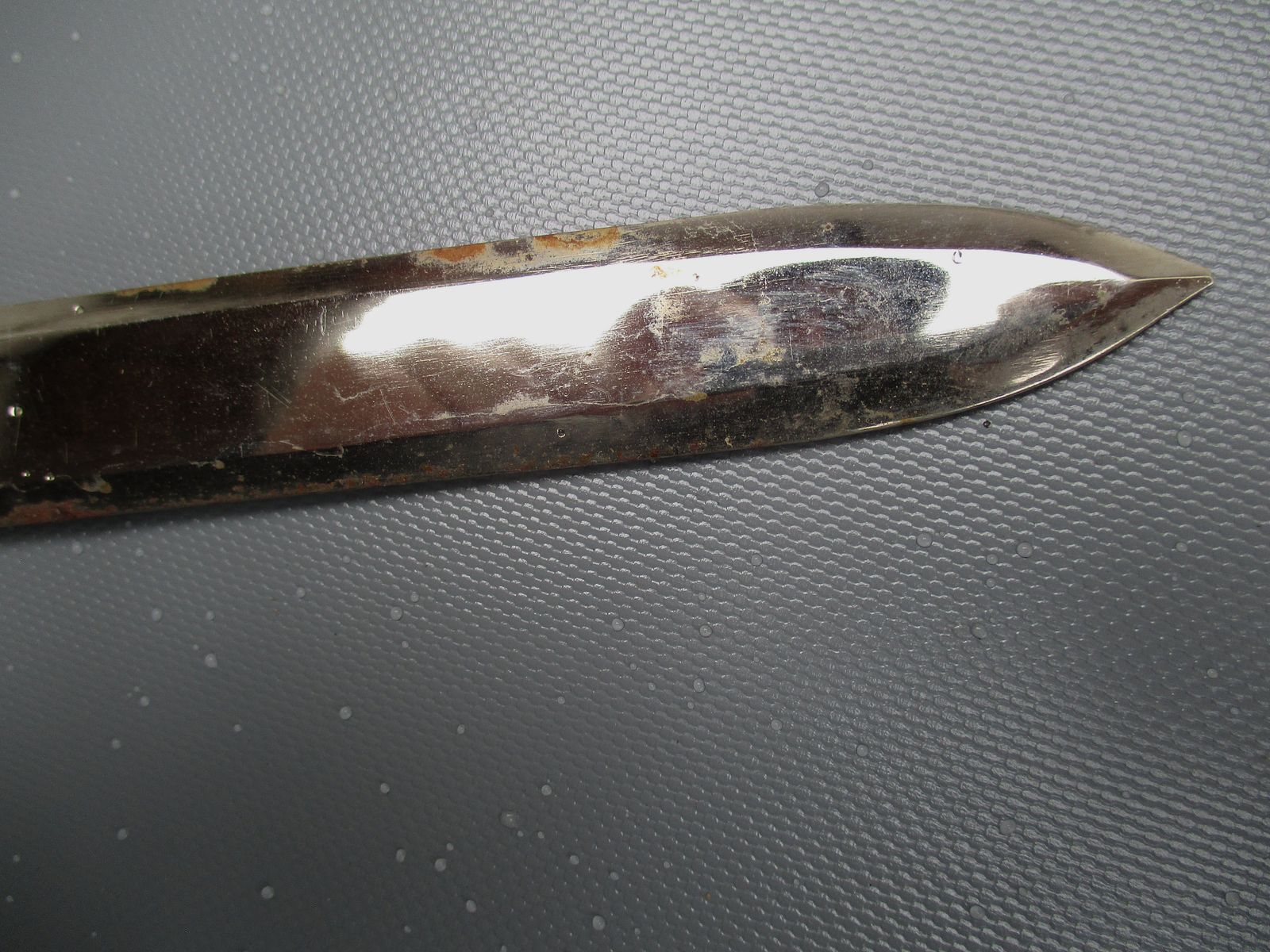 Épée d'origine inconnue