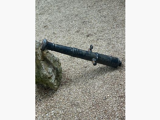 Kanone        Salut / Böllerkanone