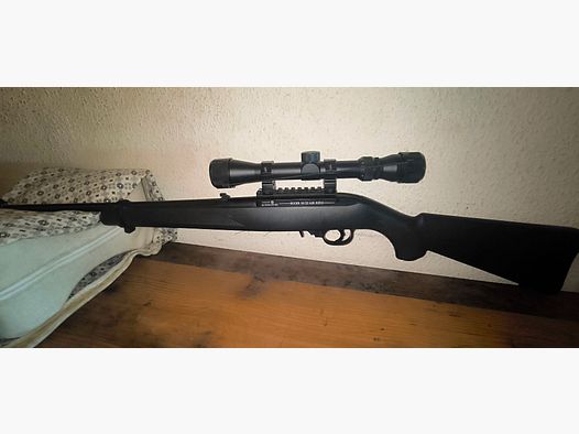 CO2 luchtgeweer in kaliber 4,5mm diabolo's van Ruger - model 10/22 & ZF Optima 3-9-32