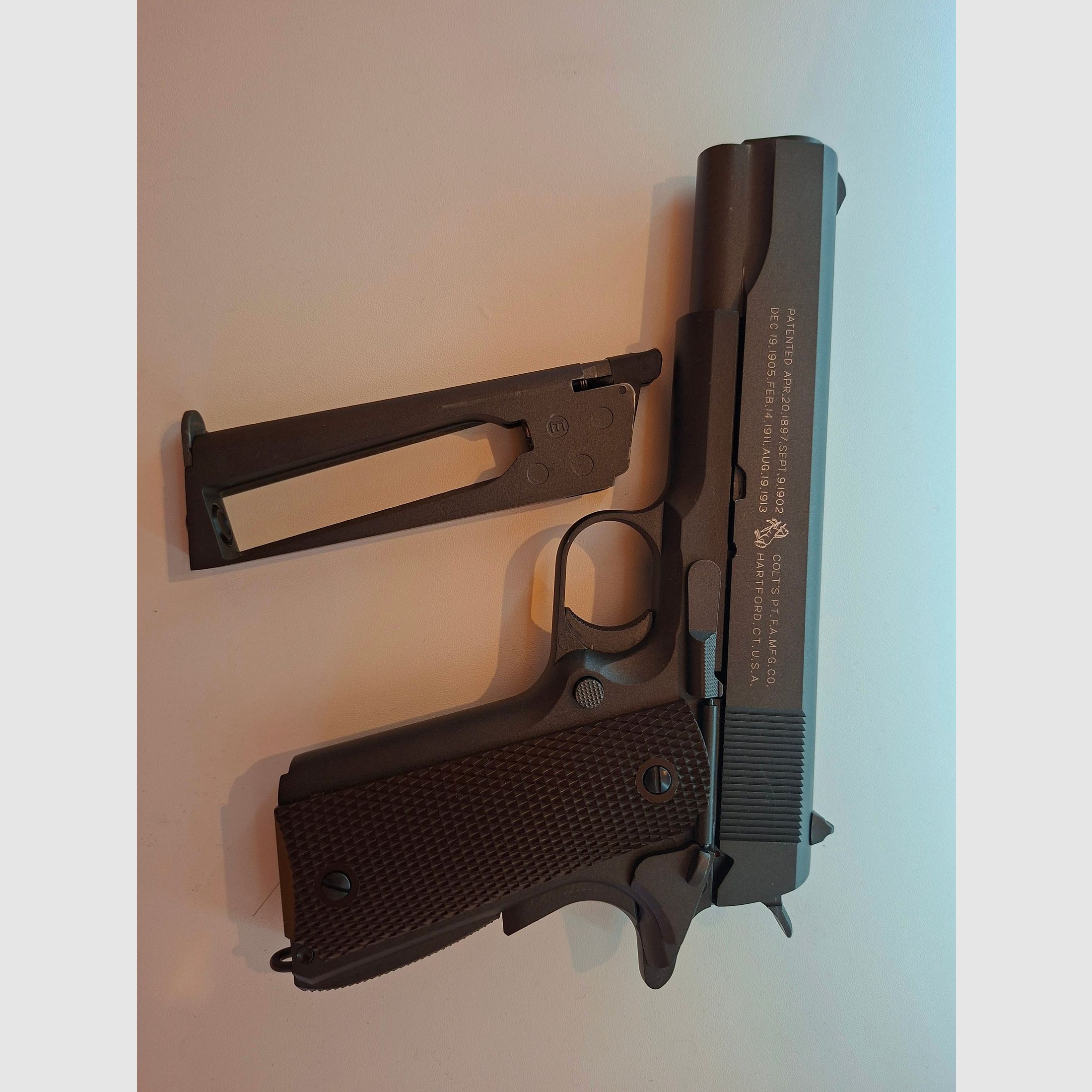 KWC Colt 1911 CO2 Blowback Parkerized 6mm, Bild 1 von 6