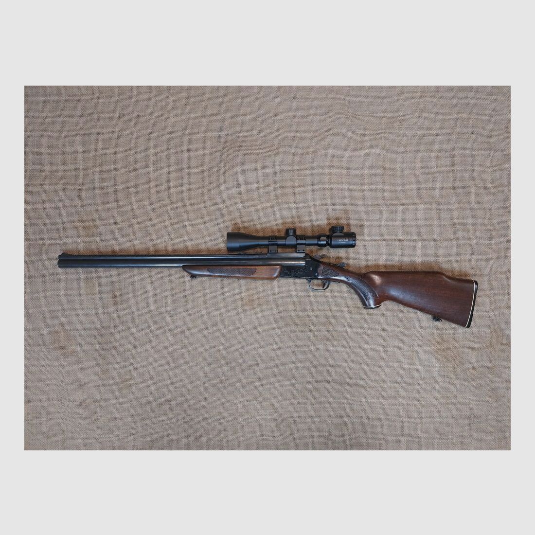 Savage, USA 24 J - DL