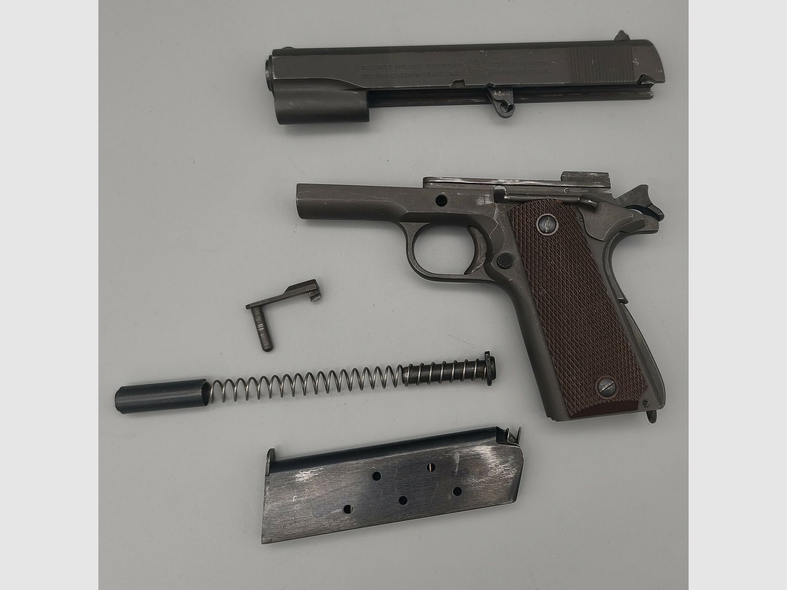 Colt 1911 A1 United States Property U.S. Army R .45Auto