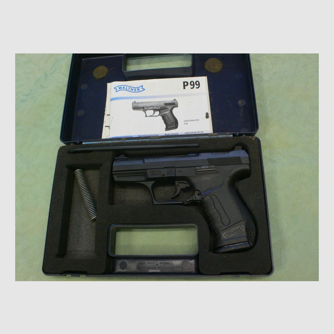Carl Walther P99